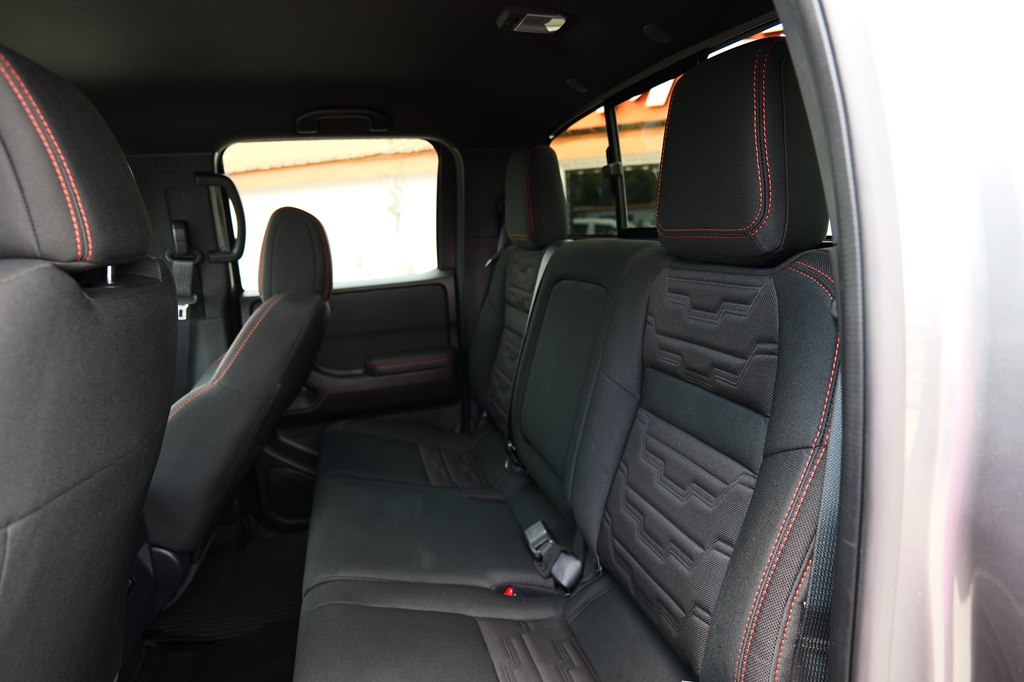 Photo 27 of this NISSAN FRONTIER