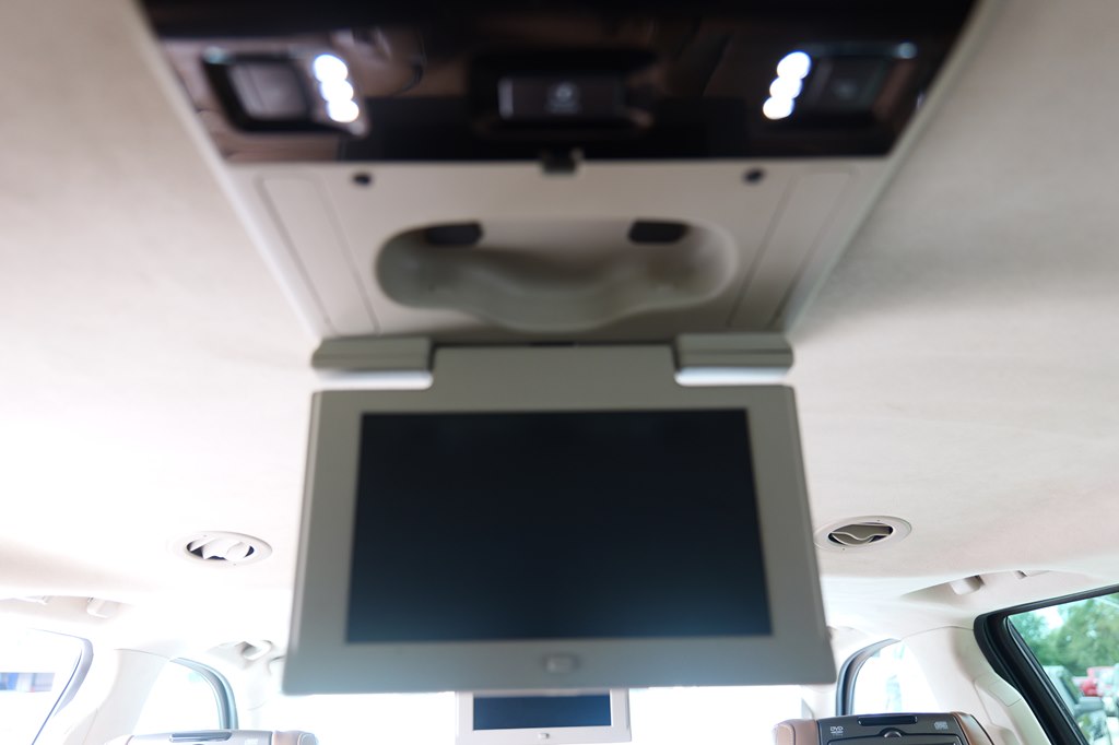 Photo 45 of this CADILLAC ESCALADE