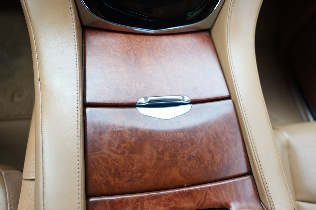 Photo 27 of this CADILLAC ESCALADE
