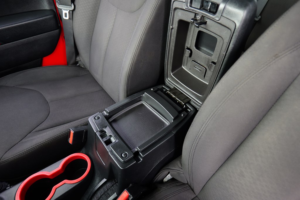 Used Car 2015 Jeep Wrangler Unlimi  Sport For Sale Under $20,000 In Baker, Louisiana