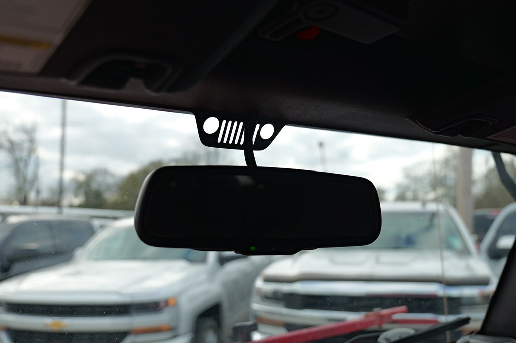 Used Car 2015 Jeep Wrangler Unlimi  Sport For Sale Under $20,000 In Baker, Louisiana