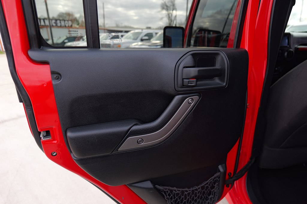 Used Car 2015 Jeep Wrangler Unlimi  Sport For Sale Under $20,000 In Baker, Louisiana