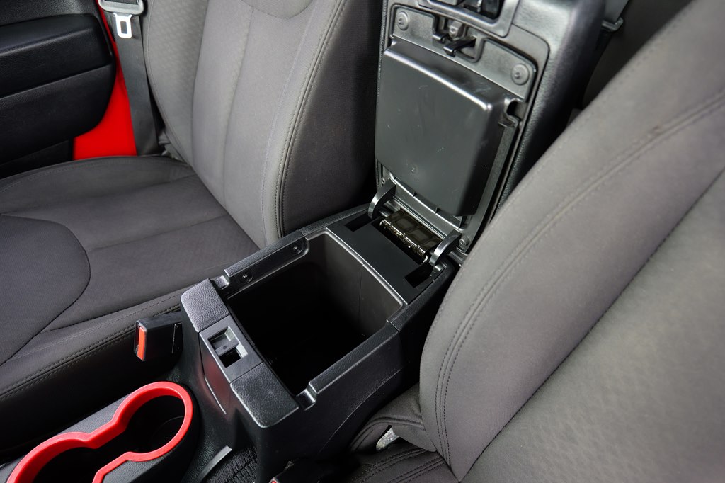 Used Car 2015 Jeep Wrangler Unlimi  Sport For Sale Under $20,000 In Baker, Louisiana