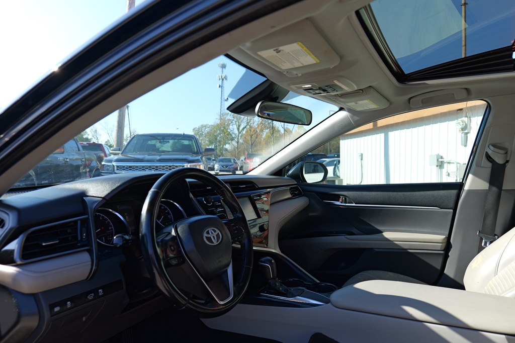 Used Car 2019 Toyota Camry  Se For Sale Under $20,000 In Baker, Louisiana