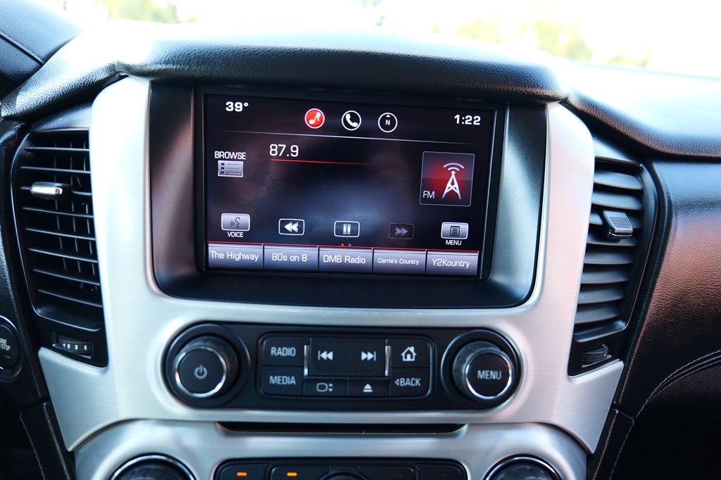 Photo 18 of this GMC YUKON