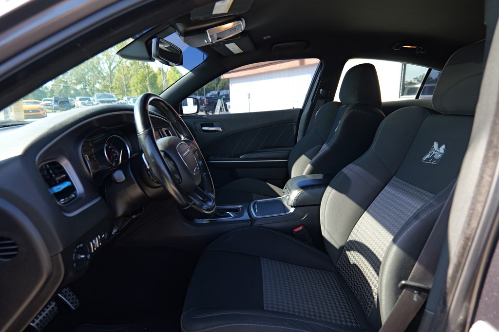 Used Car 2019 Dodge Charger  Scat Pack For Sale Under $30,000 In Baker, Louisiana