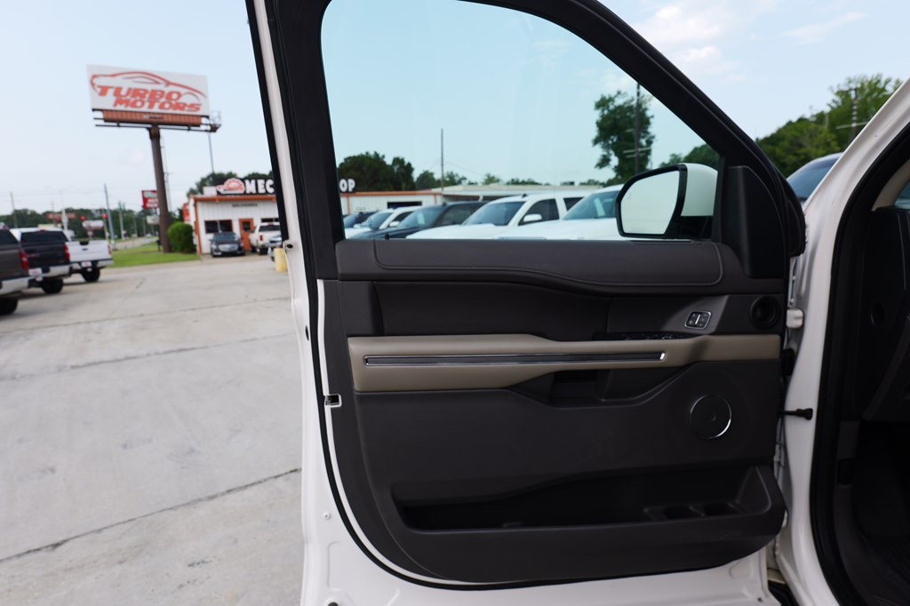 Used Car 2019 Ford Expedition  Xlt For Sale Under $20,000 In Baker, Louisiana