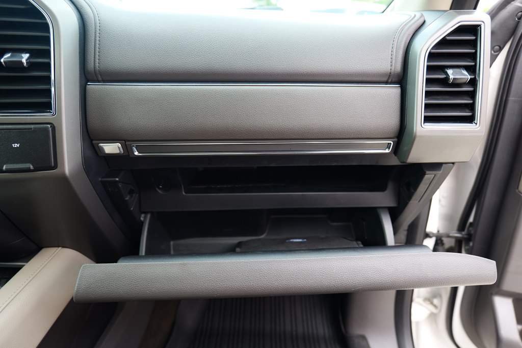 Used Car 2019 Ford Expedition  Xlt For Sale Under $20,000 In Baker, Louisiana