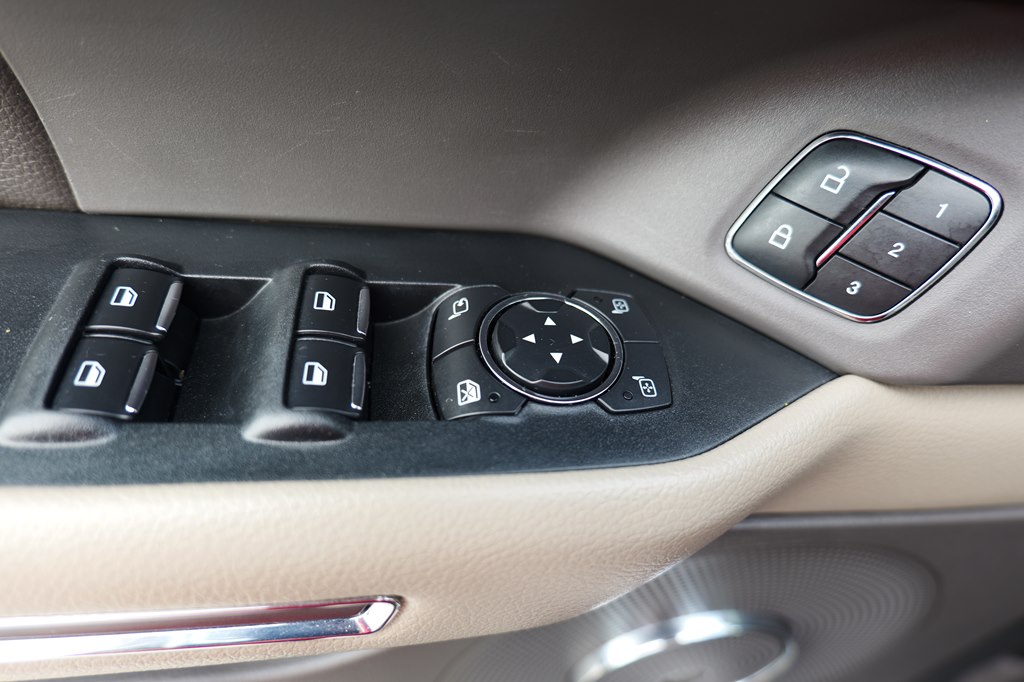 Used Car 2019 Ford Expedition  Xlt For Sale Under $20,000 In Baker, Louisiana