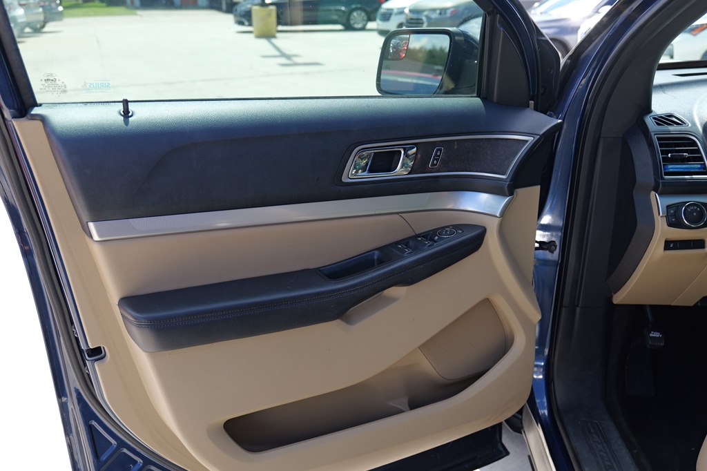 Used Car 2016 Ford Explorer  Xlt For Sale Under $20,000 In Baker, Louisiana