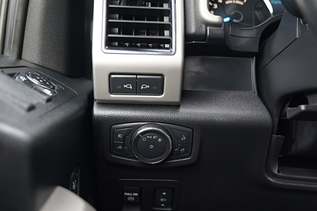 Used Car 2018 Ford F150  Supercrew For Sale Under $30,000 In Baker, Louisiana