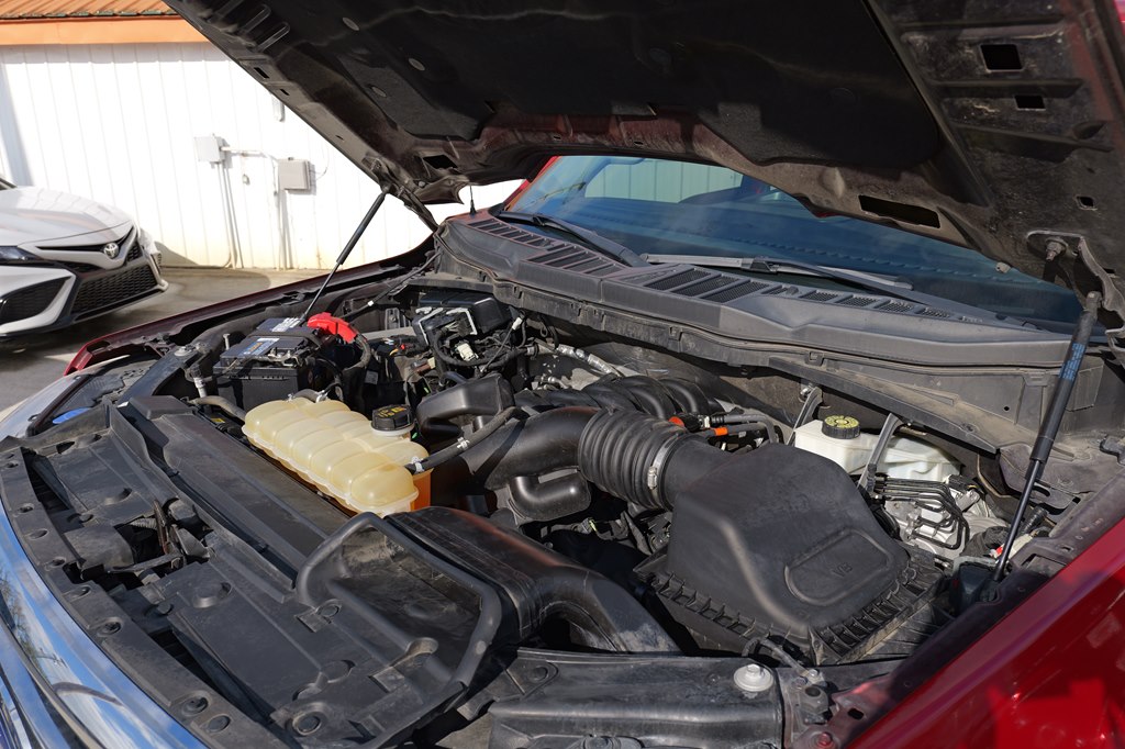 Used Car 2021 Ford F150  Supercrew For Sale Under $30,000 In Baker, Louisiana