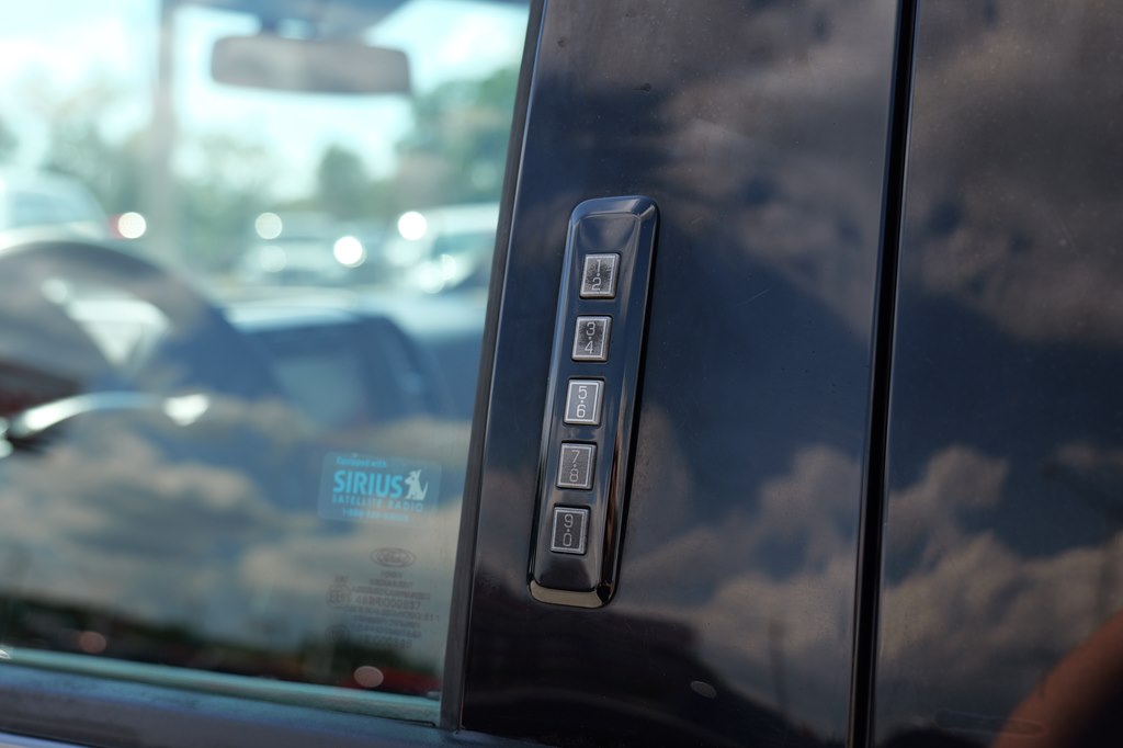 Used Car 2017 Ford F150  Supercrew For Sale Under $25,000 In Baker, Louisiana