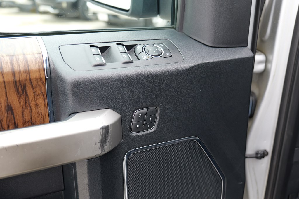 Used Car 2019 Ford F150  Supercrew For Sale Under $25,000 In Baker, Louisiana