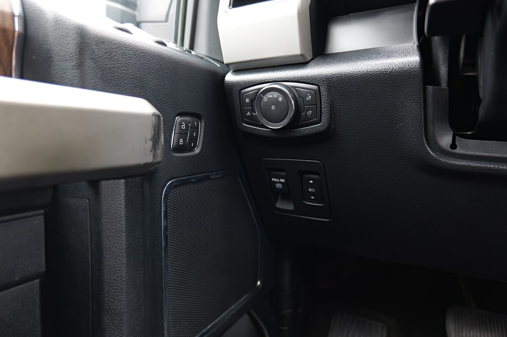 Used Car 2019 Ford F150  Supercrew For Sale Under $25,000 In Baker, Louisiana