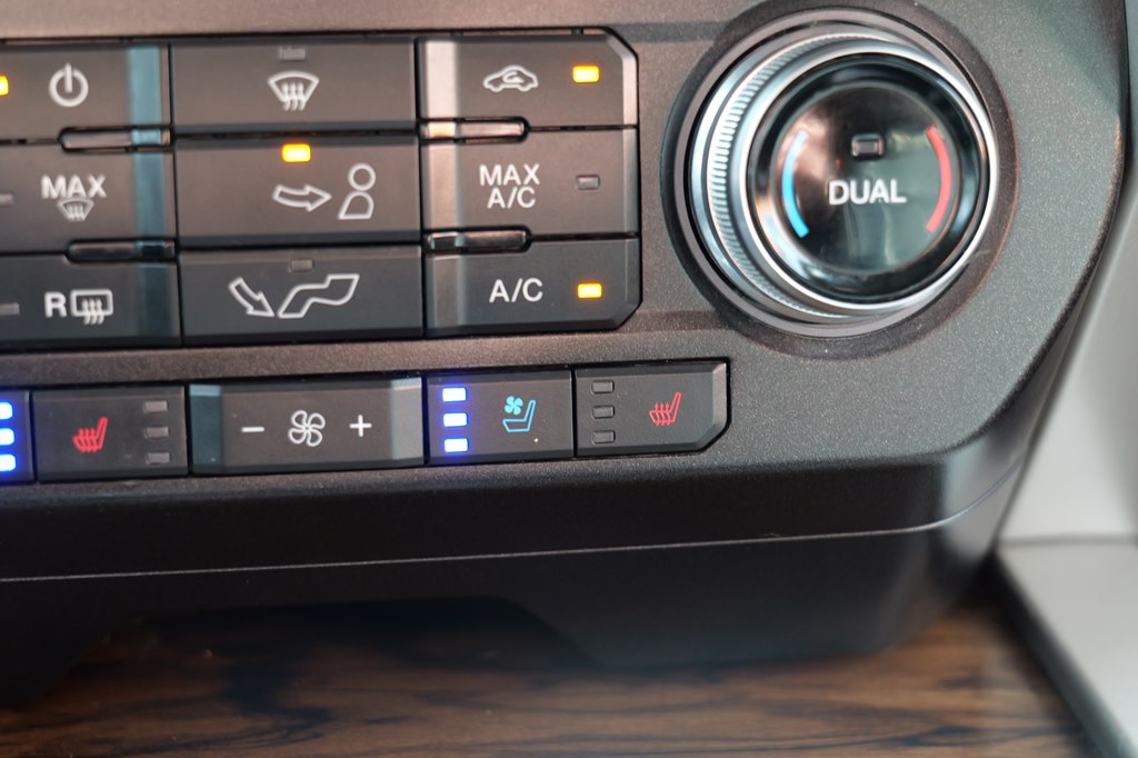 Used Car 2020 Ford F150  Supercrew For Sale Under $30,000 In Baker, Louisiana