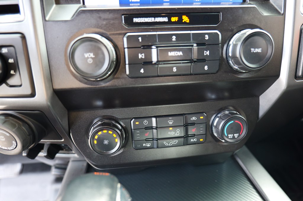 Used Car 2020 Ford F150  Supercrew For Sale Under $25,000 In Baker, Louisiana