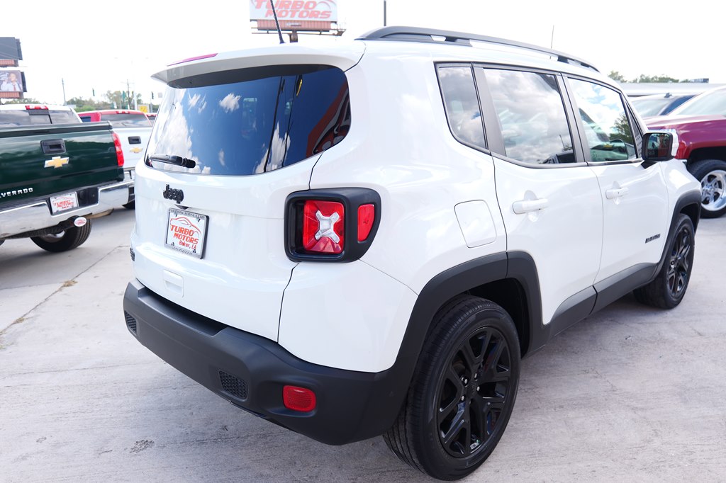 Photo 5 of this JEEP RENEGADE