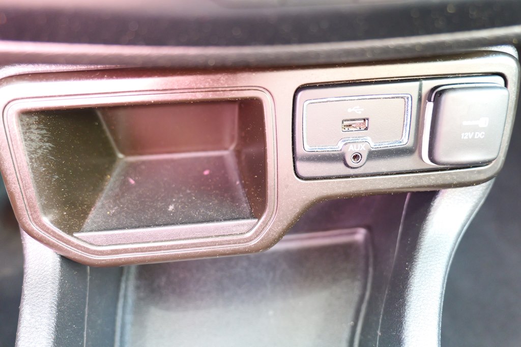 Photo 21 of this JEEP RENEGADE