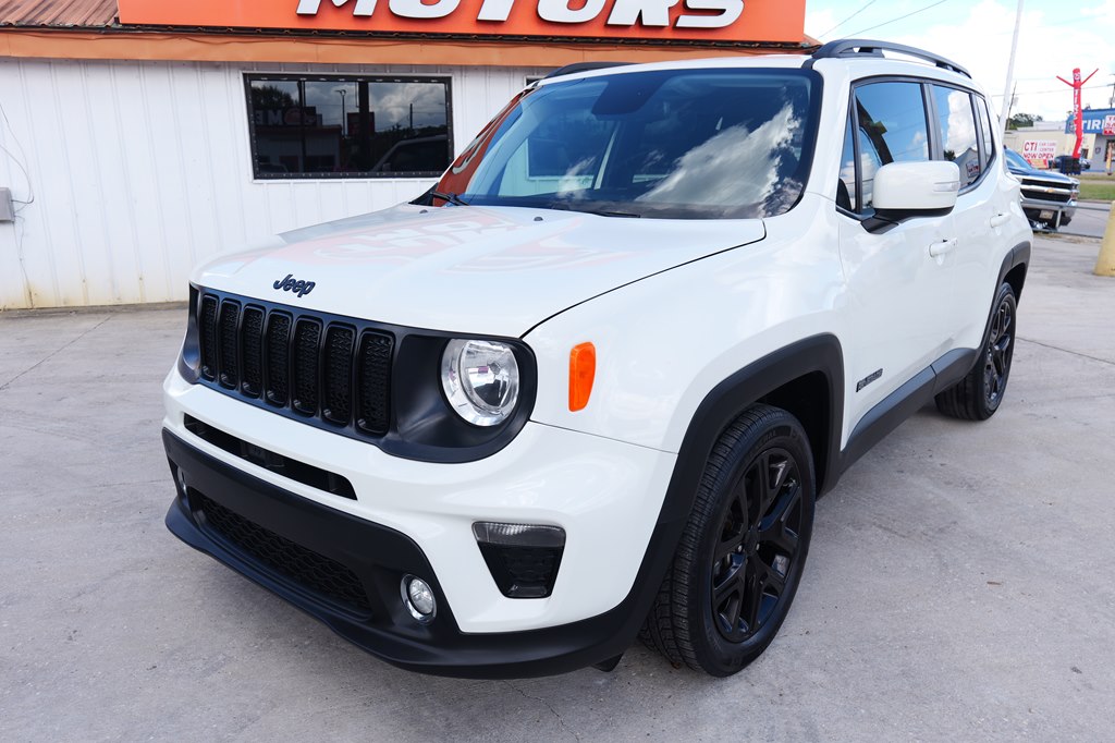 Photo 8 of this JEEP RENEGADE