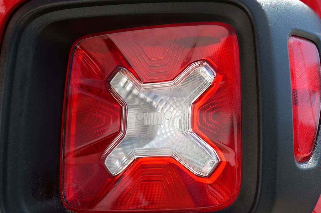 Used Car 2020 Jeep Renegade  Sport For Sale Under $15,000 In Baker, Louisiana