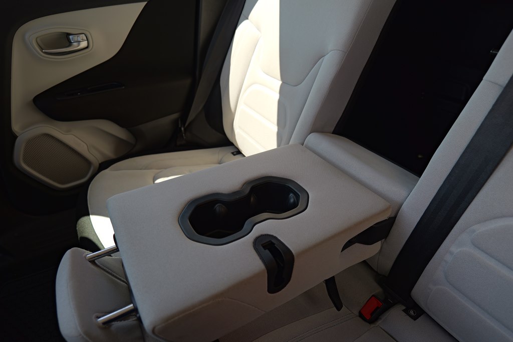 Used Car 2021 Jeep Renegade  Latitude For Sale Under $20,000 In Baker, Louisiana
