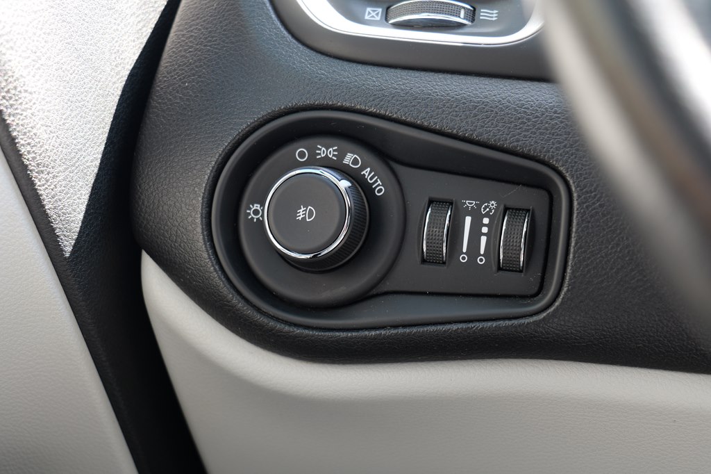 Used Car 2021 Jeep Renegade  Latitude For Sale Under $20,000 In Baker, Louisiana