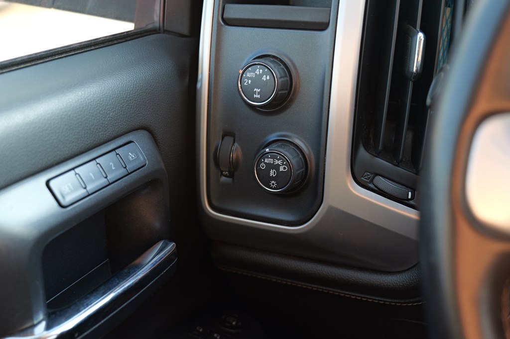 Used Car 2015 Gmc Sierra  1500 Slt For Sale Under $25,000 In Baker, Louisiana