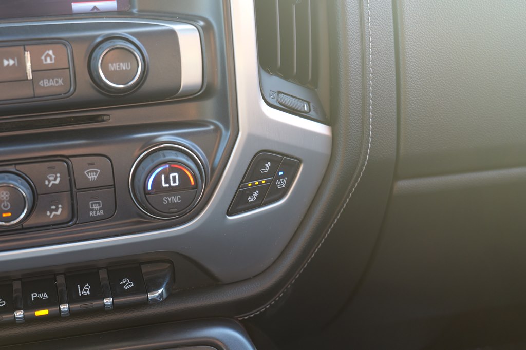 Used Car 2015 Gmc Sierra  1500 Slt For Sale Under $25,000 In Baker, Louisiana