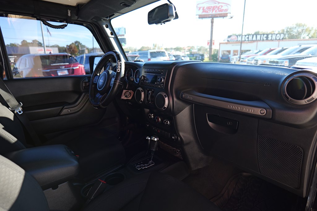 Used Car 2017 Jeep Wrangler Unlimi  Sport For Sale Under $20,000 In Baker, Louisiana