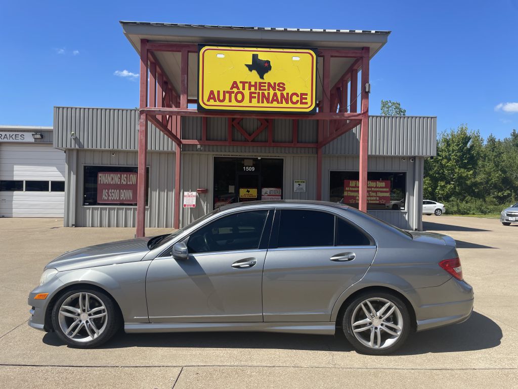MERCEDES-BENZ C-CLASS 2013 MERCEDES-BENZ C-CLASS WDDGF4HB6DR262560