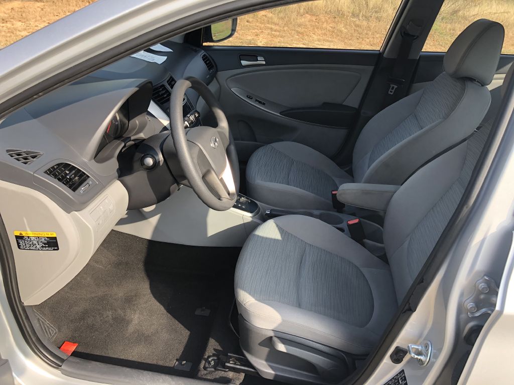 HYUNDAI ACCENT 2016 HYUNDAI ACCENT KMHCT4AE0GU978485