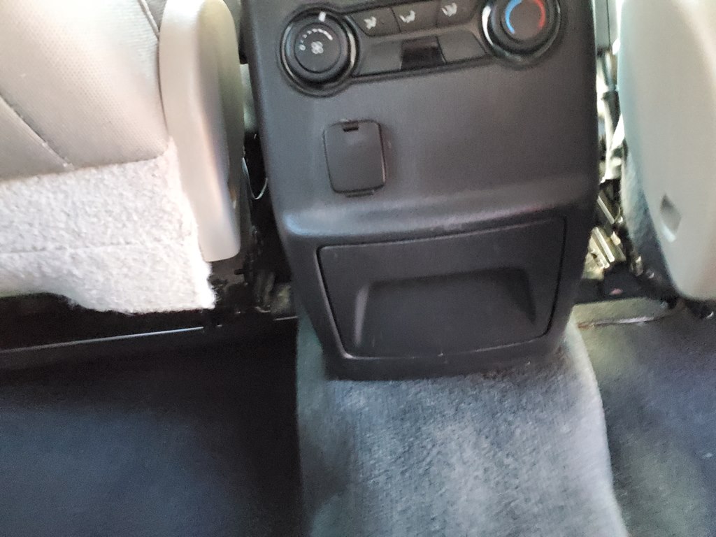 Photo 17 of this FORD EXPLORER