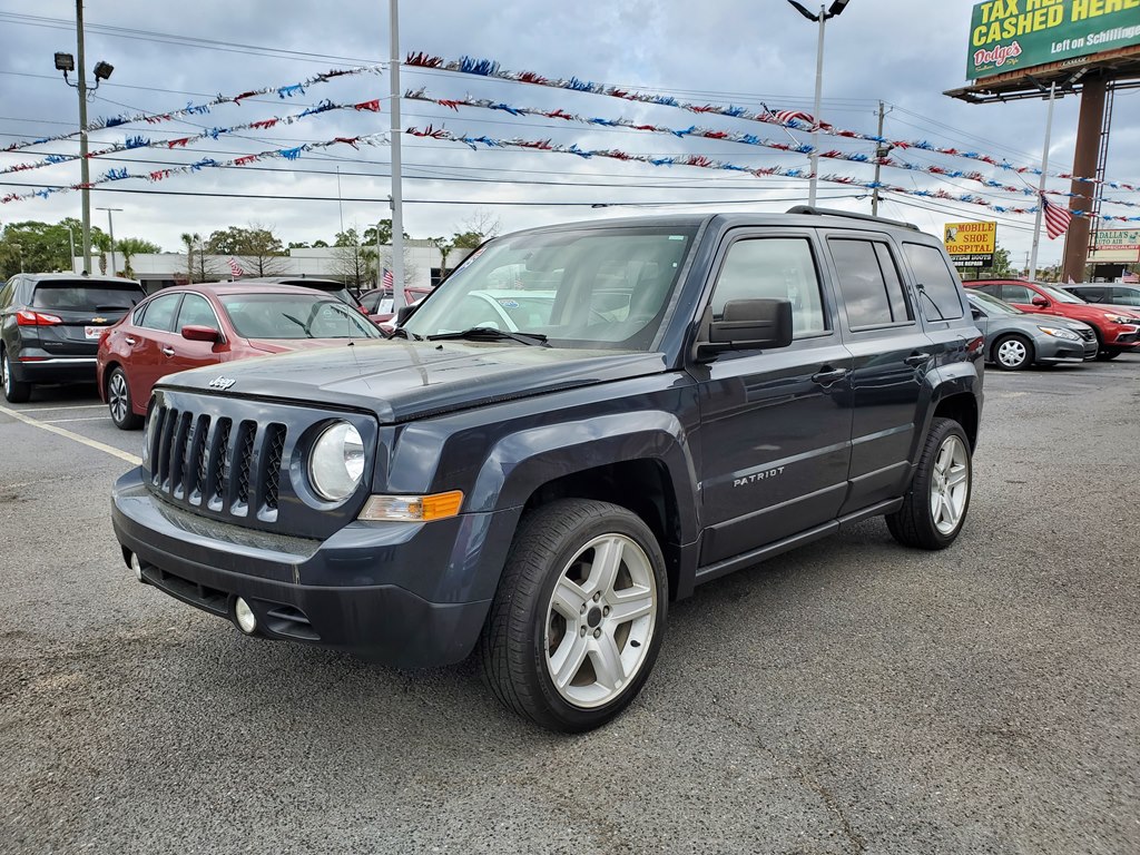 Photo 3 of this JEEP PATRIOT