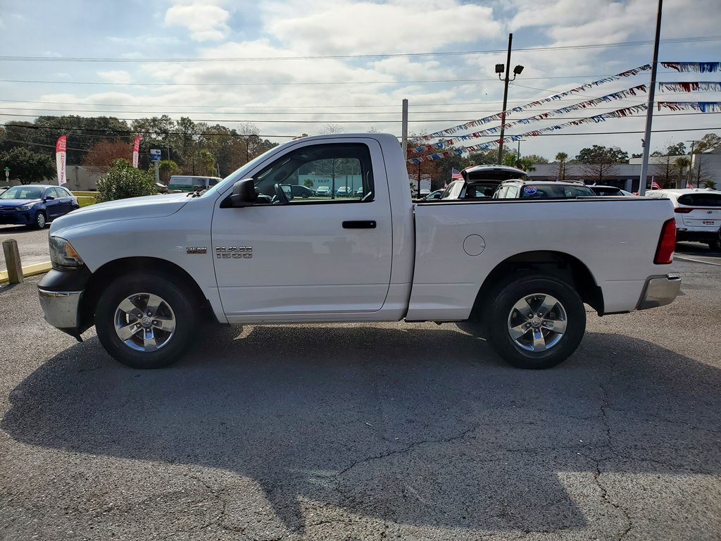 Photo 4 of this RAM 1500