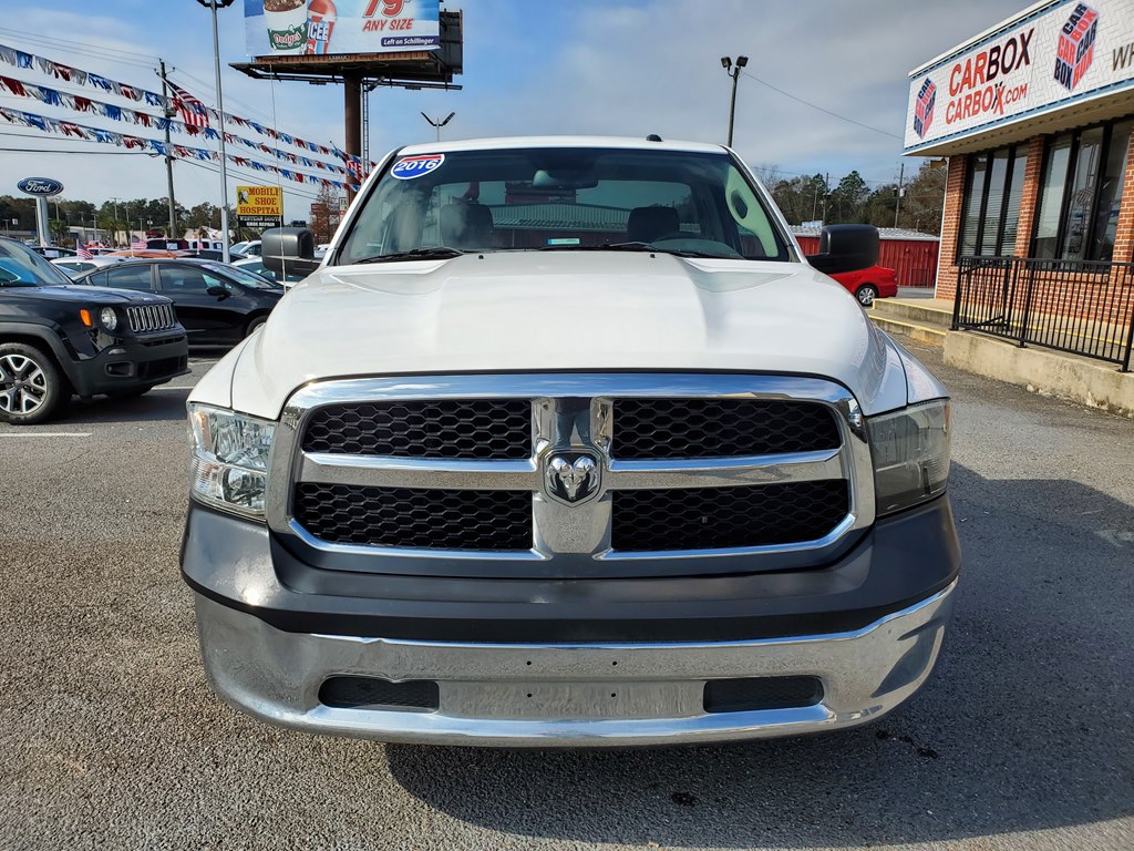 Photo 2 of this RAM 1500