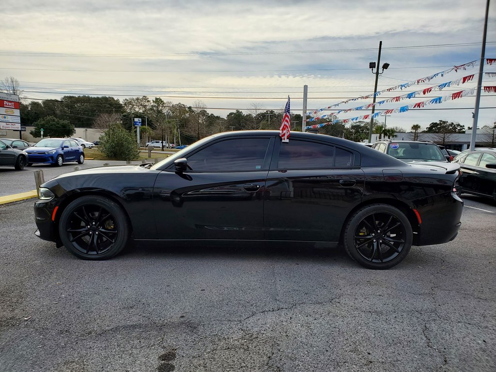 Photo 4 of this DODGE CHARGER
