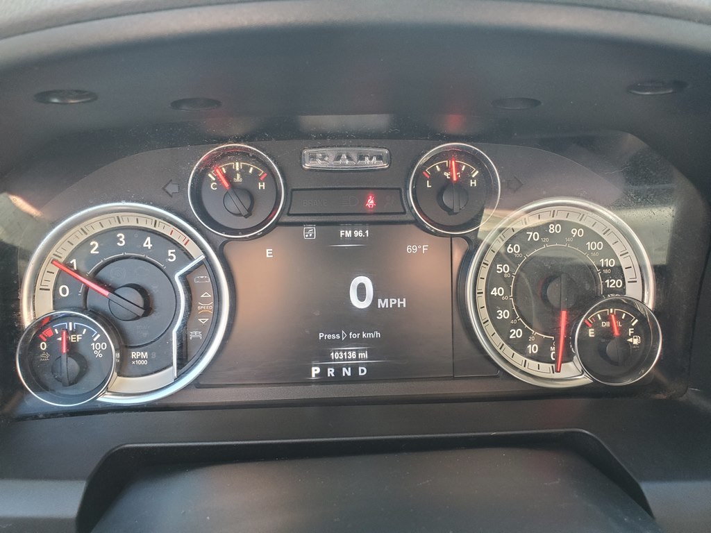 Photo 21 of this RAM 1500