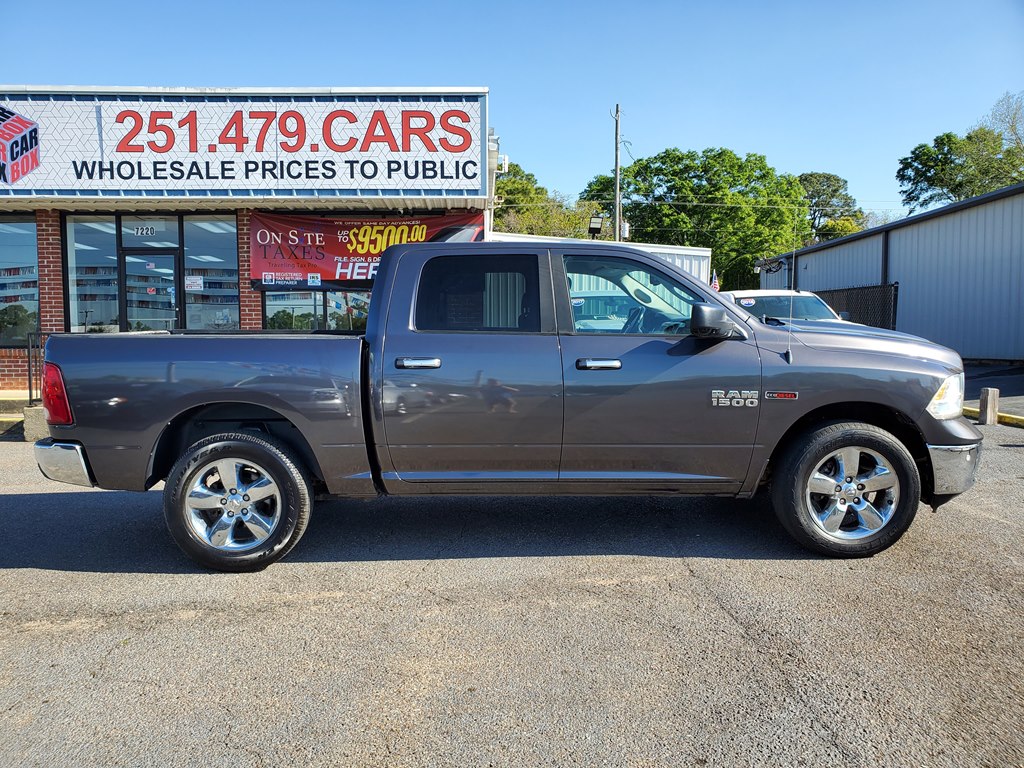 Photo 8 of this RAM 1500