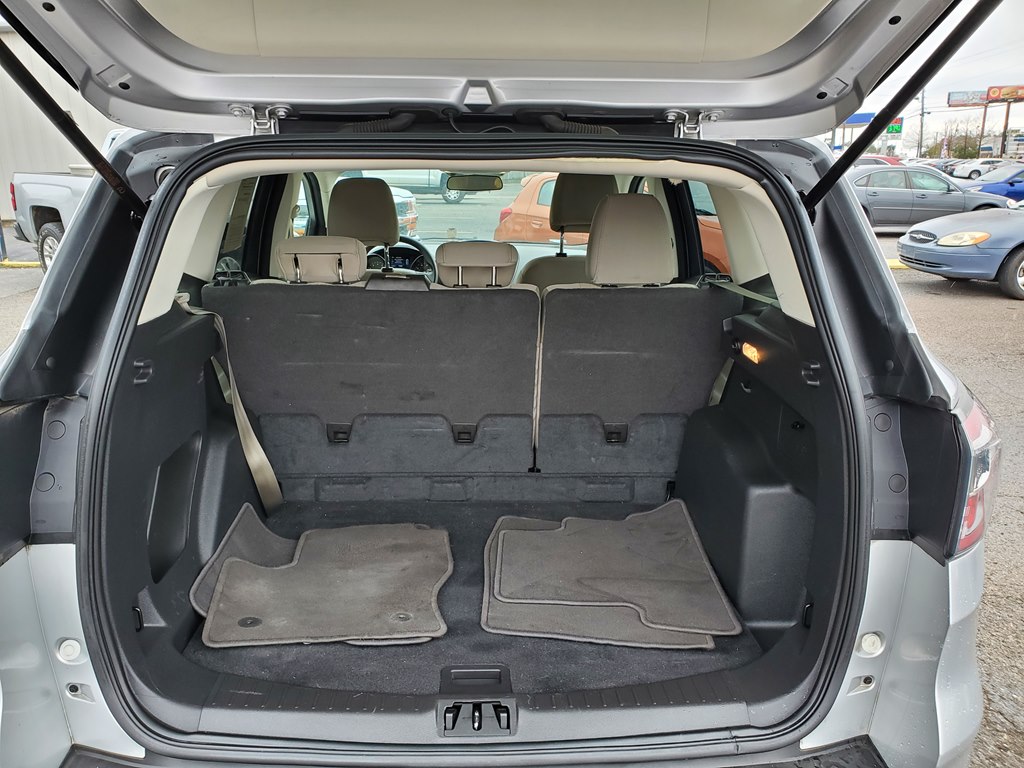 Photo 8 of this FORD ESCAPE