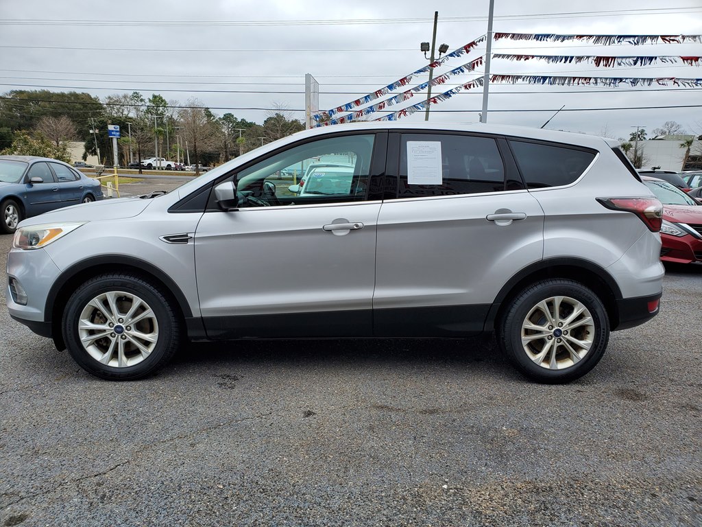 Photo 4 of this FORD ESCAPE
