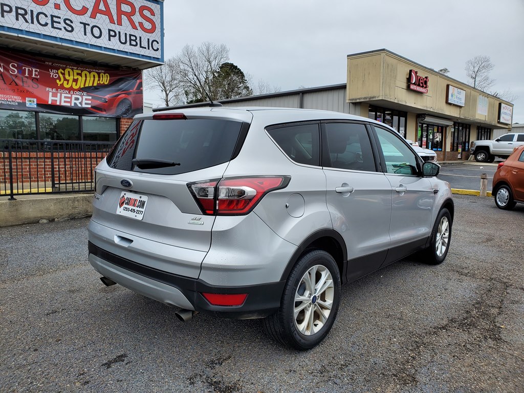 Photo 9 of this FORD ESCAPE