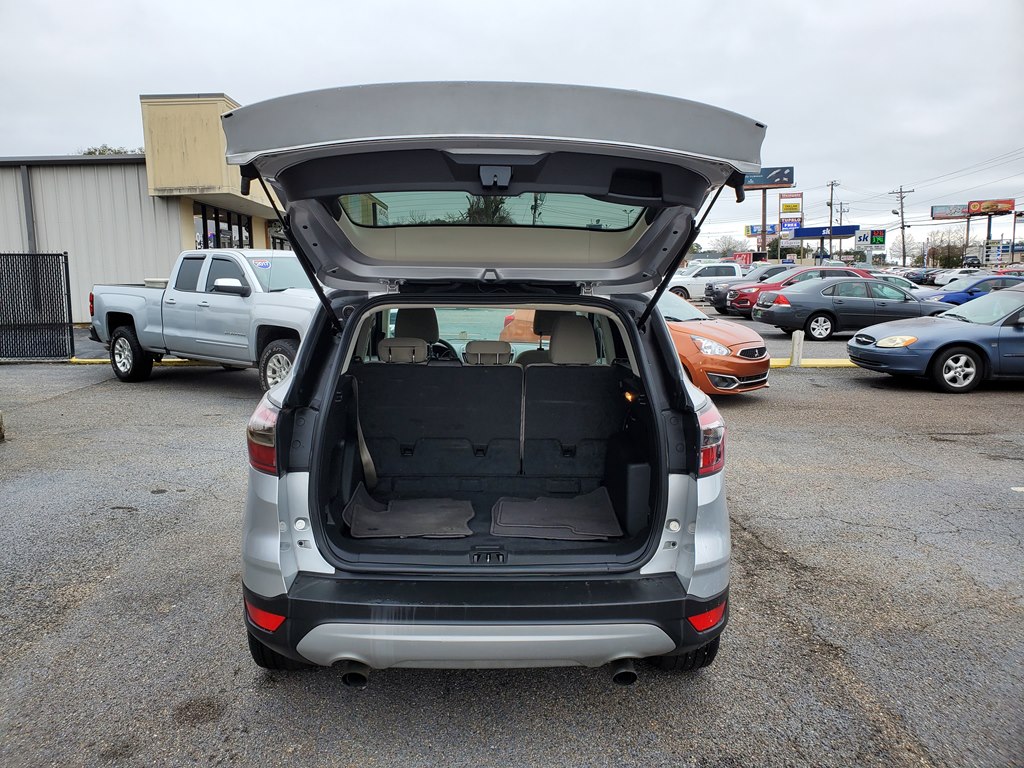 Photo 7 of this FORD ESCAPE