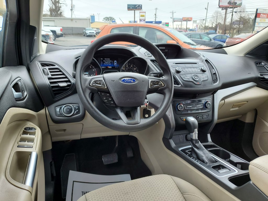 Photo 16 of this FORD ESCAPE
