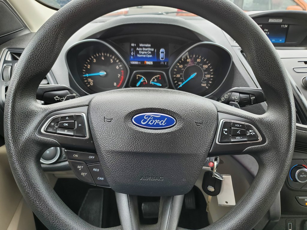 Photo 21 of this FORD ESCAPE