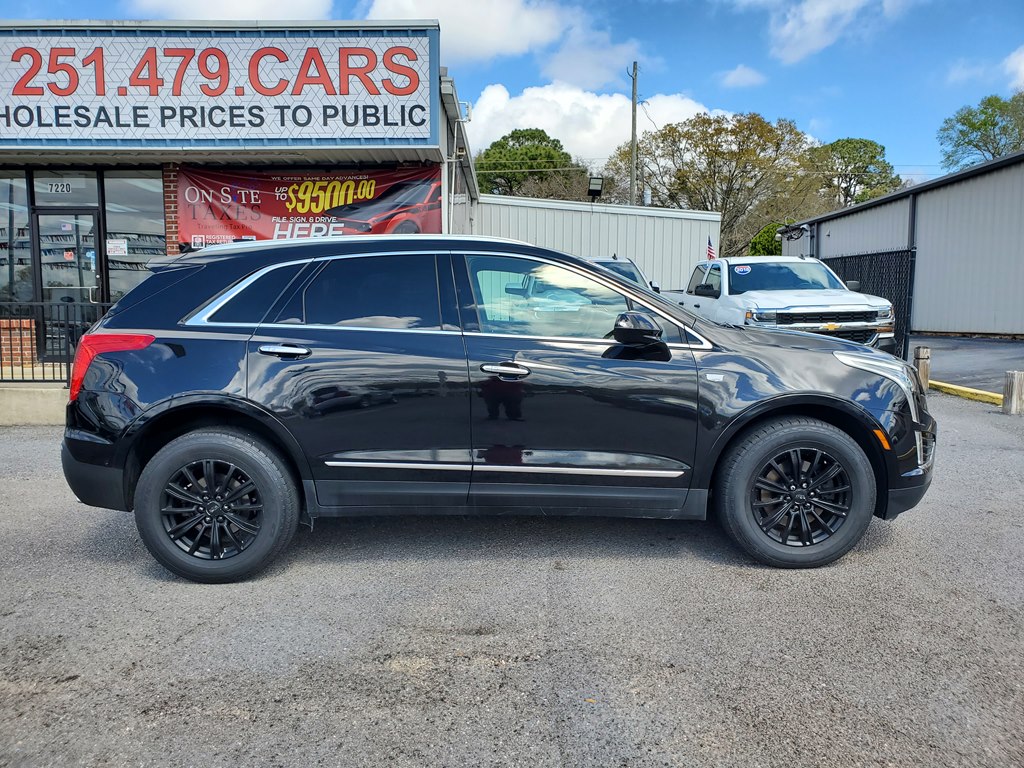 Photo 10 of this CADILLAC XT5