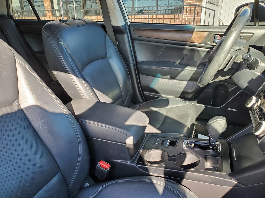 Photo 11 of this SUBARU OUTBACK