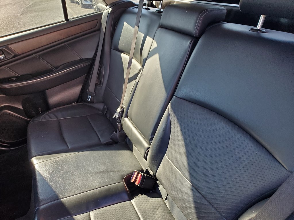 Photo 17 of this SUBARU OUTBACK