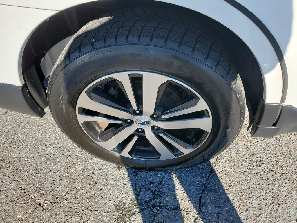 Photo 9 of this SUBARU OUTBACK