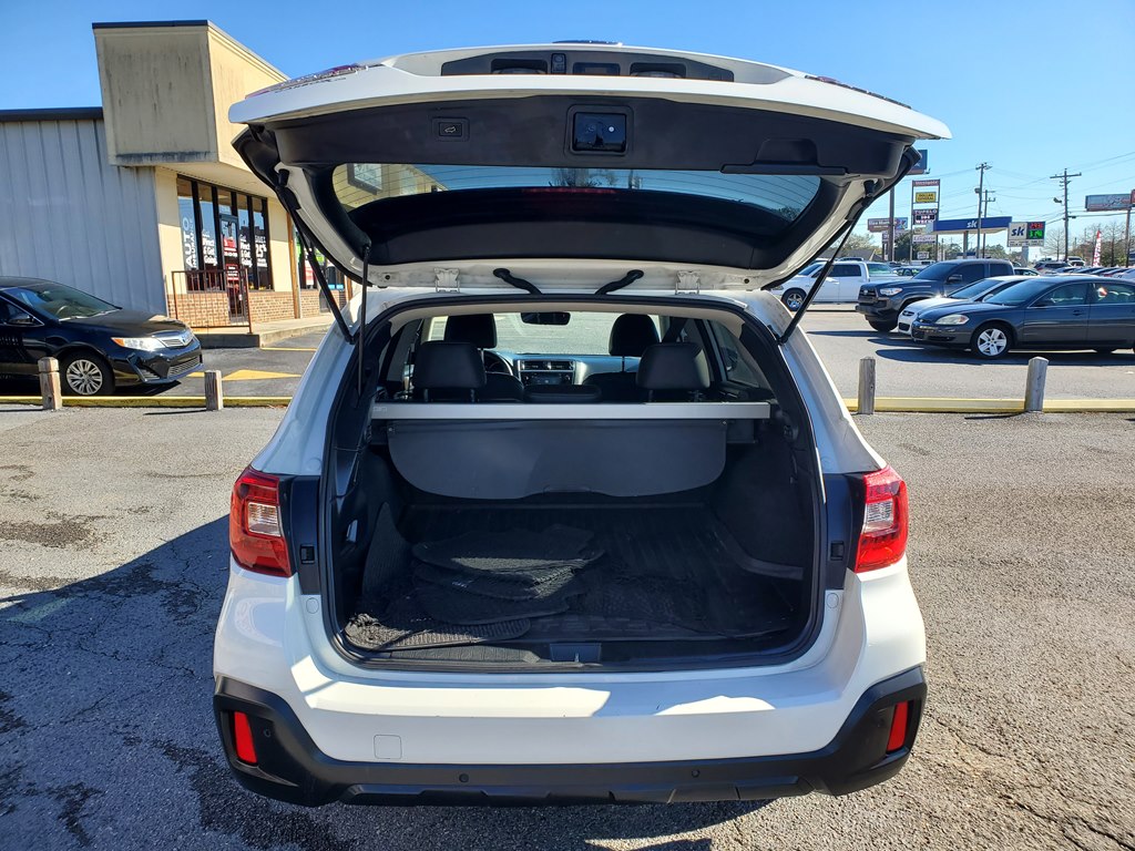 Photo 16 of this SUBARU OUTBACK